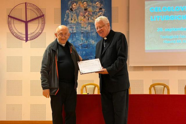 Laureát don Marián
